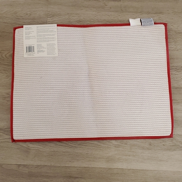 🌲Style Selections bath rug and hand towel set nwt - Picture 2 of 2